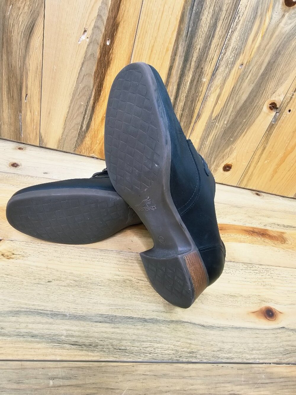 Dansko Black Leather Heeled Booties Size 40 - Picture 5 of 6
